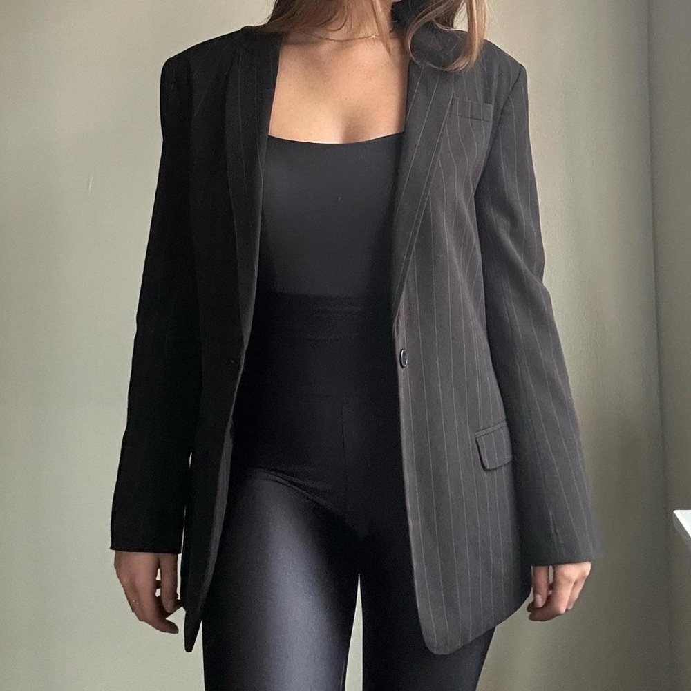 Norma Kamali Boyfriend Jacket Classic Academia Black Grey Pinstripe Blazer SZ 18